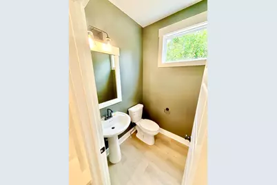 5859 Valley Point Drive SE, Caledonia, MI 49316 - Photo 9