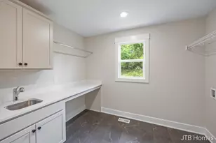 5859 Vly Pt Dr SE, Caledonia, MI 49316 - Photo 25