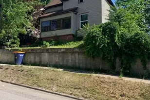 754 SW Olympia Street SW, Grand Rapids, MI 49503 - Photo 1