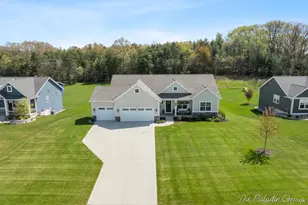 9404 Shoreway Dr, West Olive, MI 49460 - Photo 5