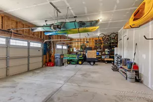 9404 Shoreway Dr, West Olive, MI 49460 - Photo 43