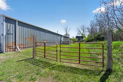 301 Hillsdale Street, Jackson, MI 49202 - Photo 35
