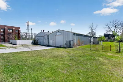 301 Hillsdale Street, Jackson, MI 49202 - Photo 3