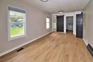 1020 N 8th St, Niles, MI 49120 - Photo 7