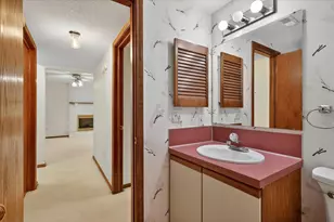 1308 Suncrest Dr NE, Grand Rapids, MI 49525 - Photo 39