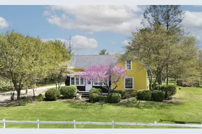 11971 S Hildebrandt Road, Sawyer, MI 49125 - Photo 1