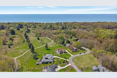 719 Golfview Drive, Douglas, MI 49406 - Photo 31
