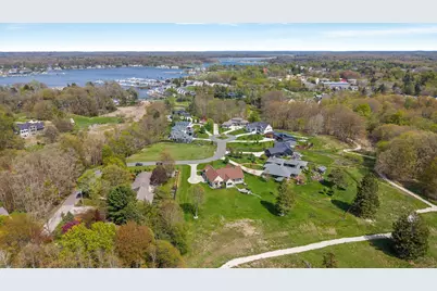 719 Golfview Drive, Douglas, MI 49406 - Photo 33