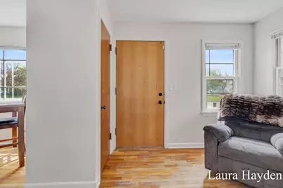 1910 Gordon, Lansing, MI 48910 - Photo 5