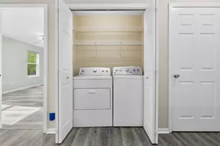 2454 Casper St, Kalamazoo, MI 49048 - Photo 7