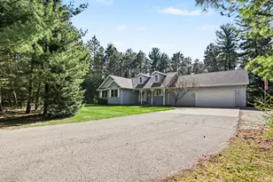 7581 Wiczer Dr, Whitehall, MI 49461 - Photo 3