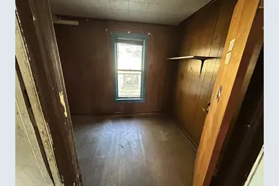 114 Ridge Street, Jackson, MI 49203 - Photo 3