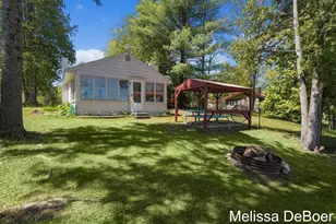 8791 S Old State Ave, Farwell, MI 48622 - Photo 31
