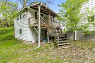 447 E Lincoln Ave, Ionia, MI 48846 - Photo 19