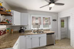 447 E Lincoln Ave, Ionia, MI 48846 - Photo 7