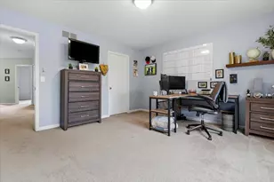 9783 Viewcrest Ct, Howell, MI 48843 - Photo 29