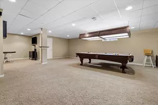 9783 Viewcrest Ct, Howell, MI 48843 - Photo 33