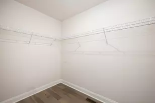 3000 N Spurway Dr, Ann Arbor, MI 48105 - Photo 35