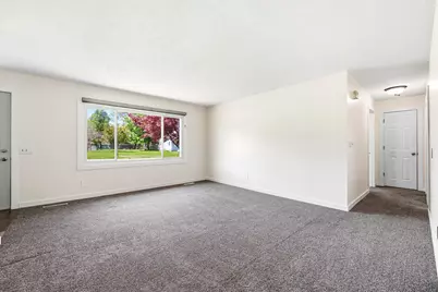 5829 Claremount Street, Portage, MI 49024 - Photo 7