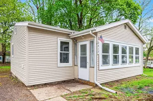 2417 Crest Ave, Jackson, MI 49203 - Photo 1