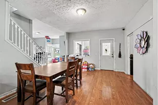 201 Clinton St, Homer, MI 49245 - Photo 3
