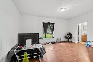 201 Clinton St, Homer, MI 49245 - Photo 5