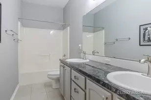 4131 Ayrshire Dr SW, Wyoming, MI 49418 - Photo 23