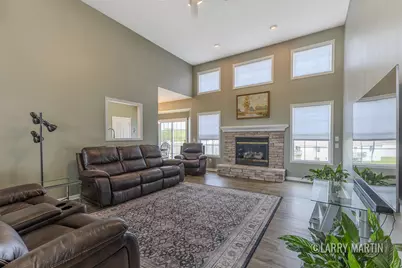 4131 Ayrshire Drive SW, Wyoming, MI 49418 - Photo 3