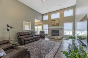 4131 Ayrshire Dr SW, Wyoming, MI 49418 - Photo 3
