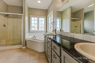4131 Ayrshire Dr SW, Wyoming, MI 49418 - Photo 19