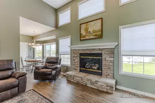 4131 Ayrshire Dr SW, Wyoming, MI 49418 - Photo 3