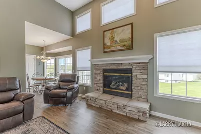 4131 Ayrshire Drive SW, Wyoming, MI 49418 - Photo 5