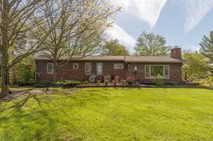 9870 James Dr, Saline, MI 48176 - Photo 49
