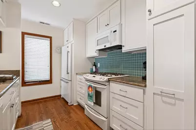 410 Oselka #121, New Buffalo, MI 49117 - Photo 11
