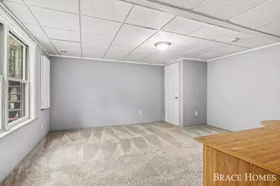 2155 Timber Valley Drive NE, Grand Rapids, MI 49525 - Photo 35
