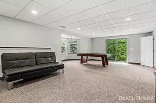 2155 Timber Valley Dr NE, Grand Rapids, MI 49525 - Photo 29