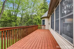 2155 Timber Valley Dr NE, Grand Rapids, MI 49525 - Photo 41