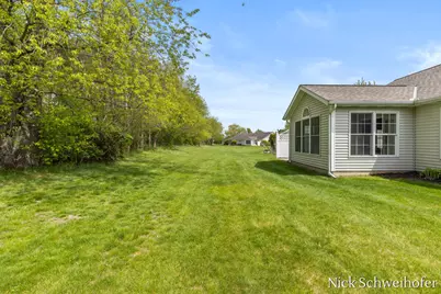 11877 Willow Wood N, Holland, MI 49424 - Photo 17