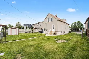 1822 4th St, Wyandotte, MI 48192 - Photo 19