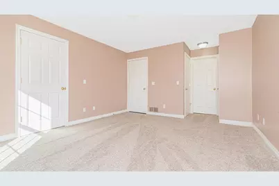 45605 Graystone Lane, Canton, MI 48187 - Photo 11