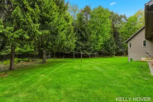 374 137th Ave, Wayland, MI 49348 - Photo 5