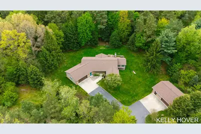 374 137th Avenue, Wayland, MI 49348 - Photo 7