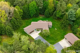 374 137th Ave, Wayland, MI 49348 - Photo 7