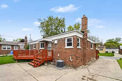 2421 Barstow Road, Lansing, MI 48906 - Photo 19