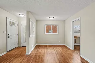 2421 Barstow Rd, Lansing, MI 48906 - Photo 3