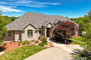 10365 Cleveland St, Nunica, MI 49448 - Photo 5