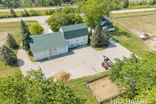 10365 Cleveland St, Nunica, MI 49448 - Photo 11