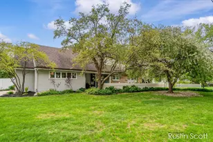 185 S Monroe St NE, Rockford, MI 49341 - Photo 75