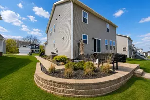 251 Quartz Wy, White Lake, MI 48386 - Photo 3