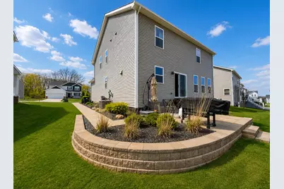 251 Quartz Way, White Lake, MI 48386 - Photo 1